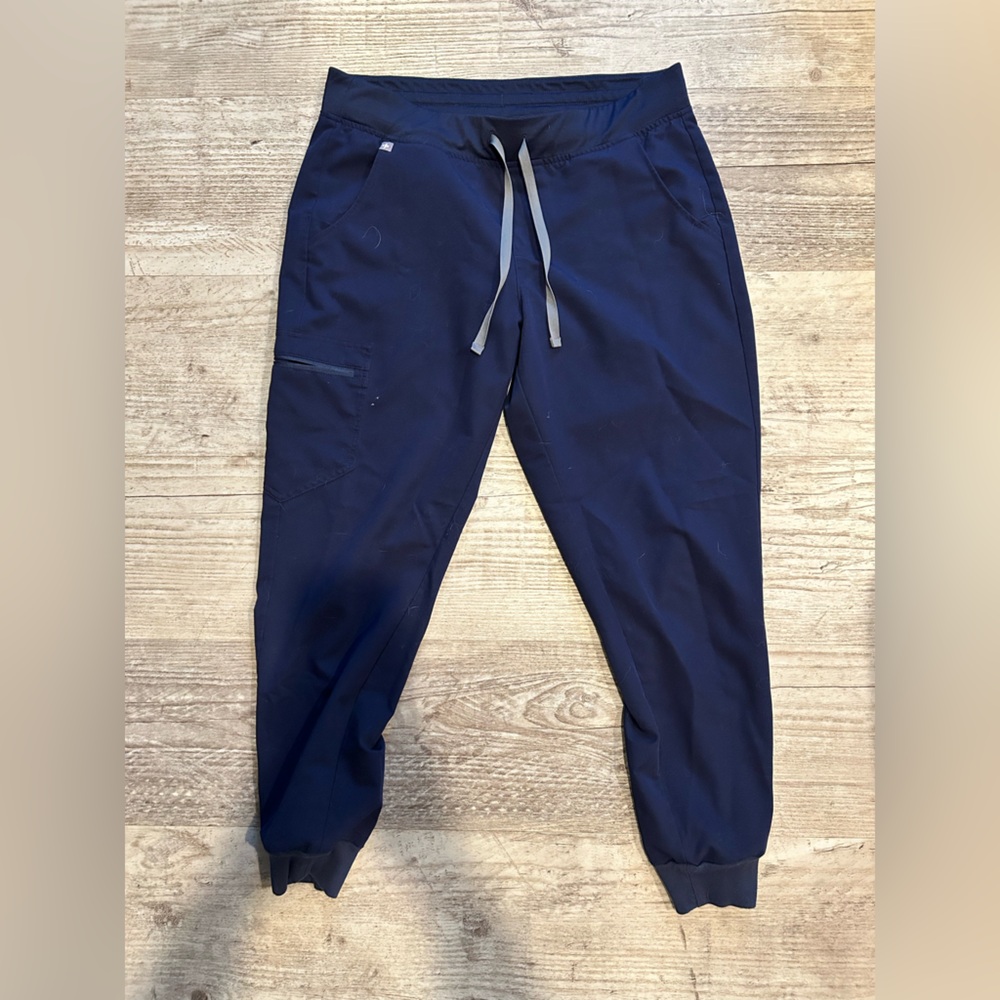 Women’s Navy FIGS Jogger Scrub Pants